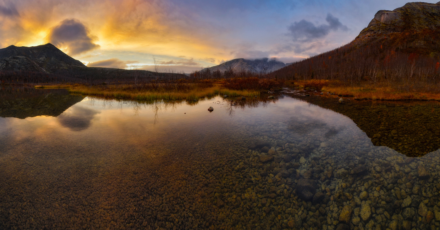 Прозрачна утренняя гладь...