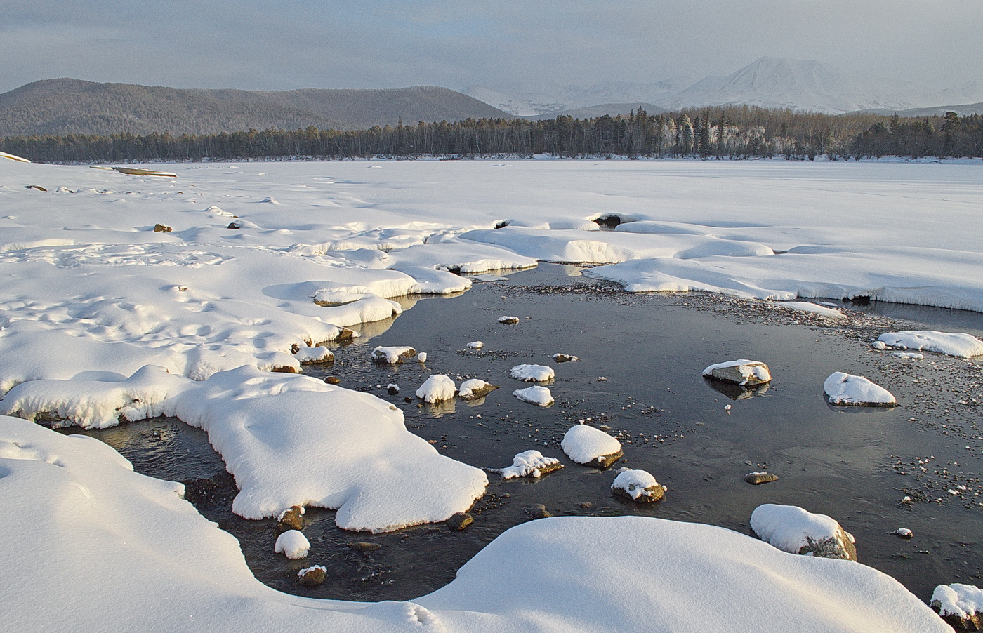 незамерзающие родники на Ангаре
