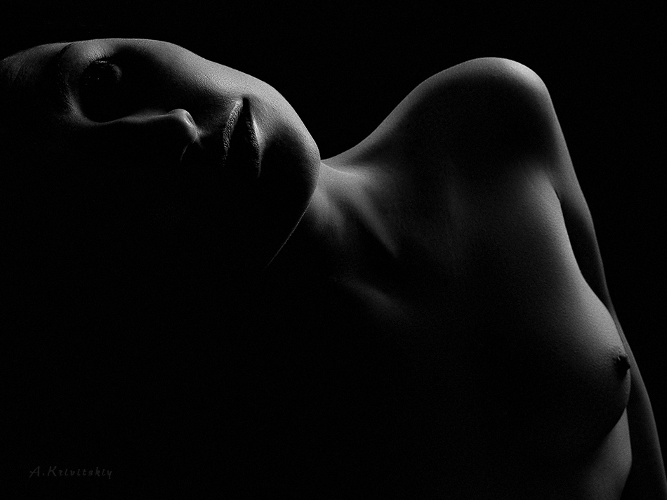 Произвольный и безсмысленный.