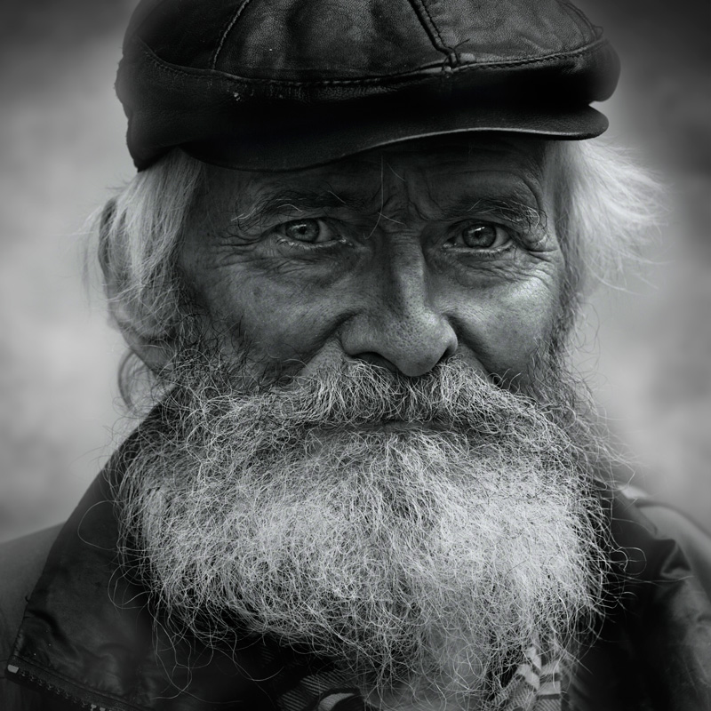 в незнакомой обстановке