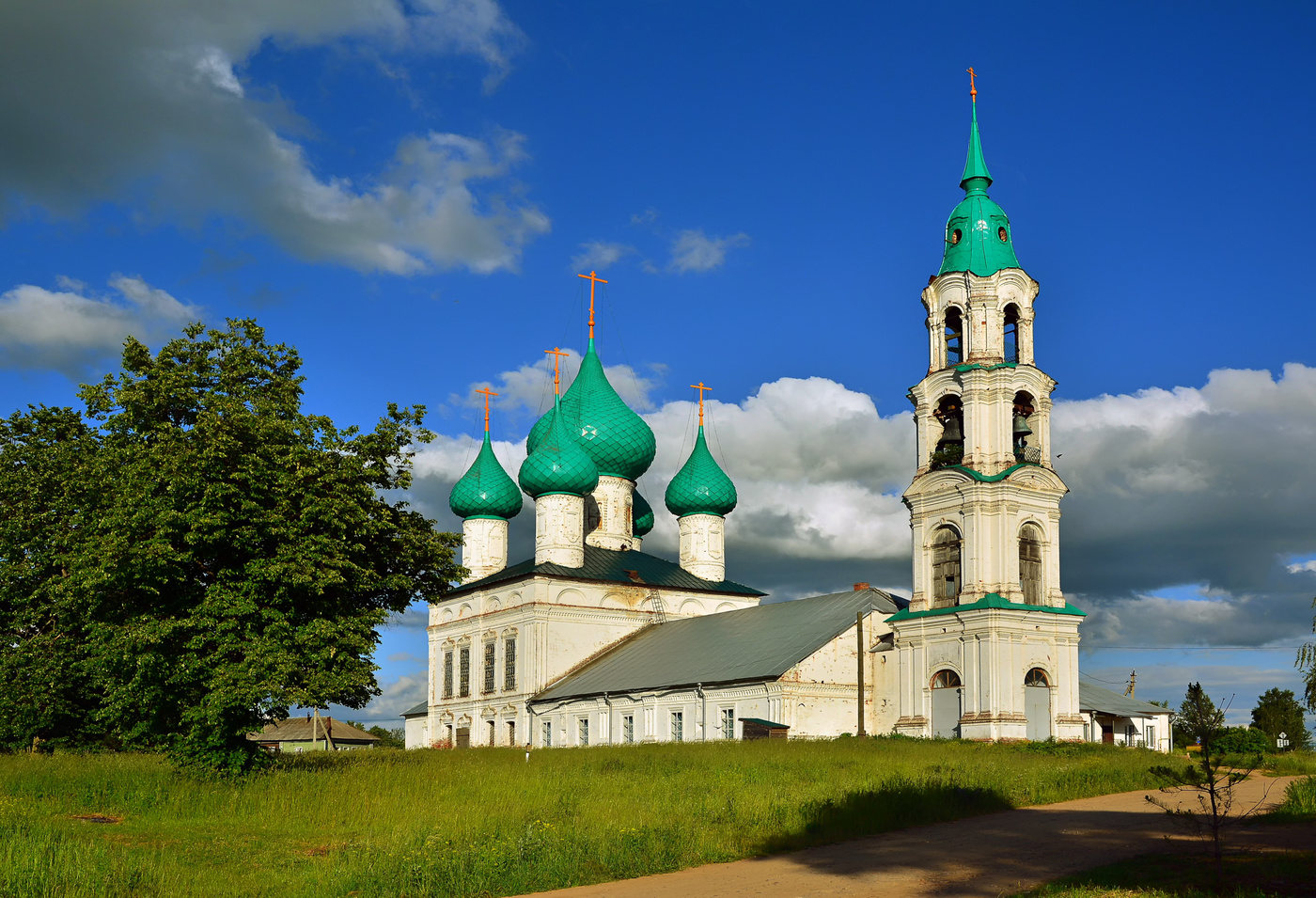 18 часов. Лето