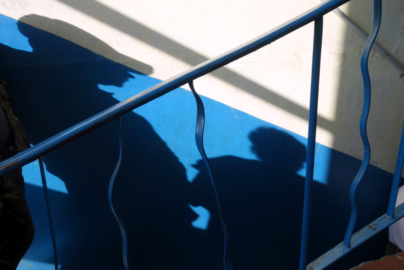 Тени прохожих