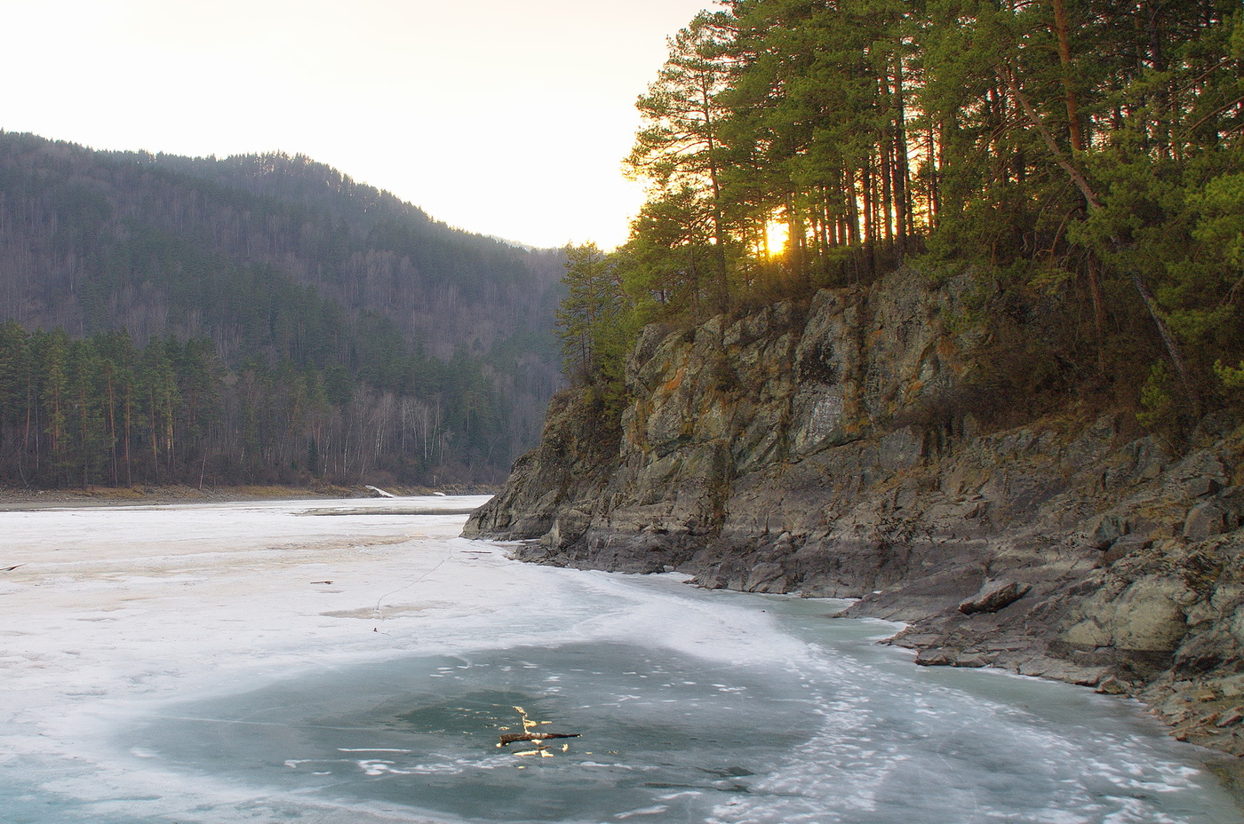 *НА ЗАКАТЕ.**