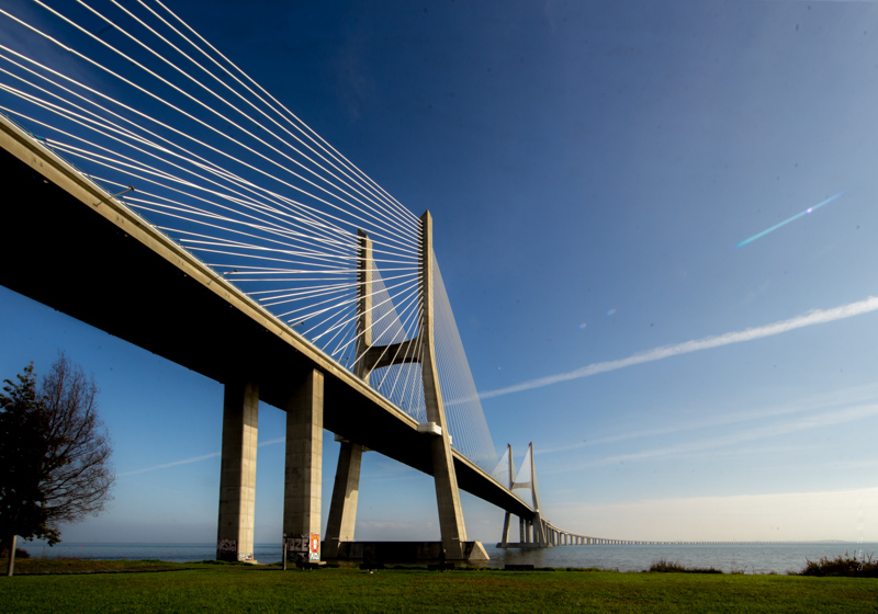 мост в Лиссабоне