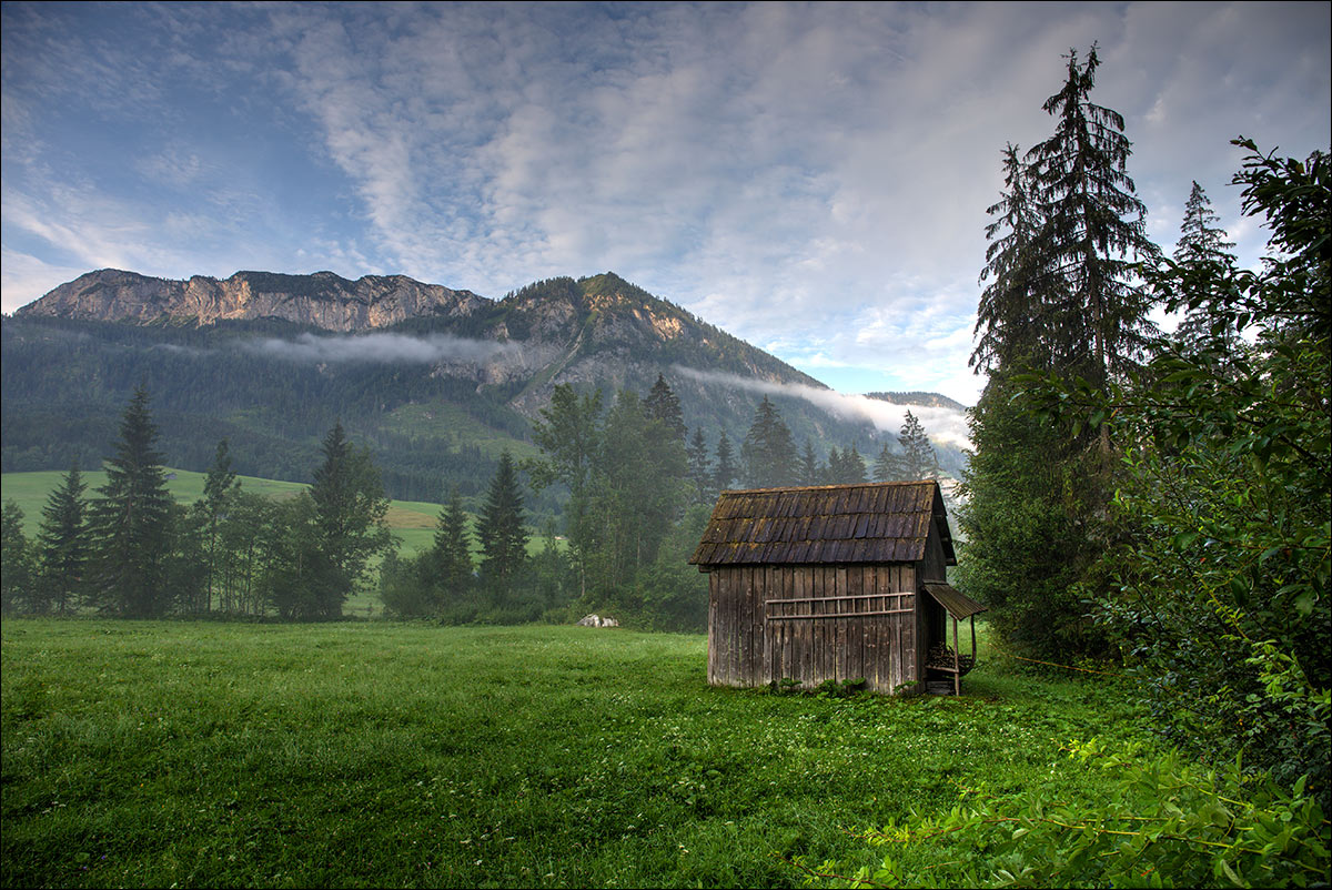 С видом на горы.Дорого