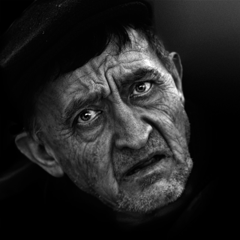 с правым уклоном