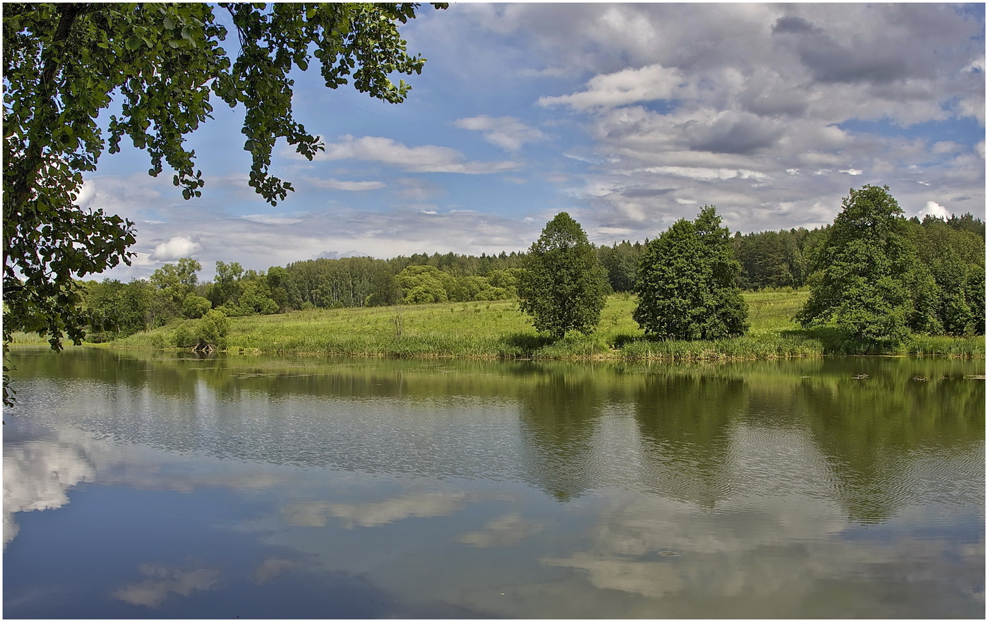 летней прохладой