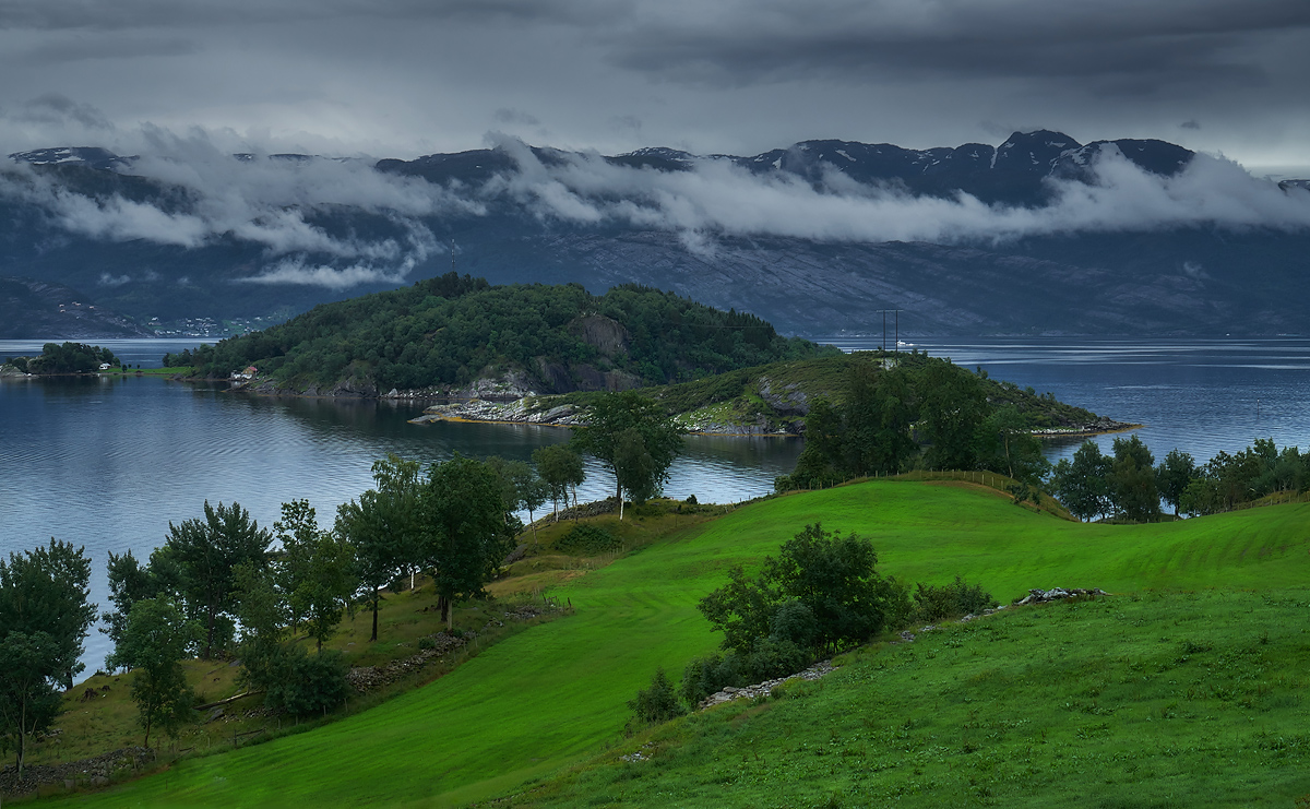 Острова и Фьёрды...