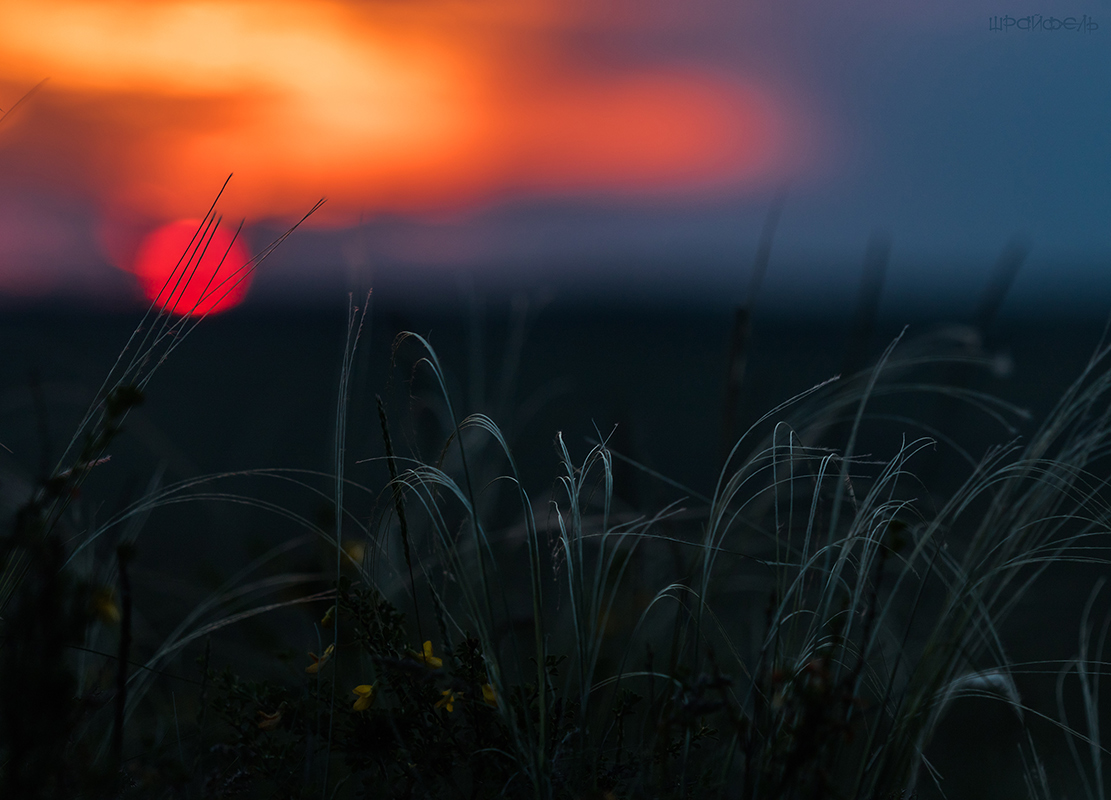 Затих ветерок...