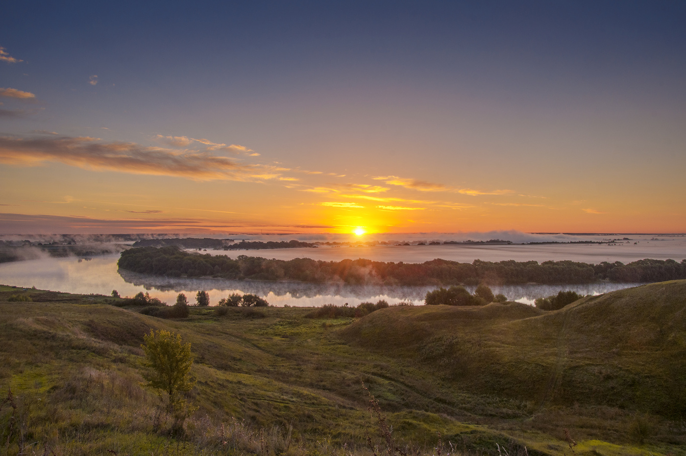 Туман над рекой