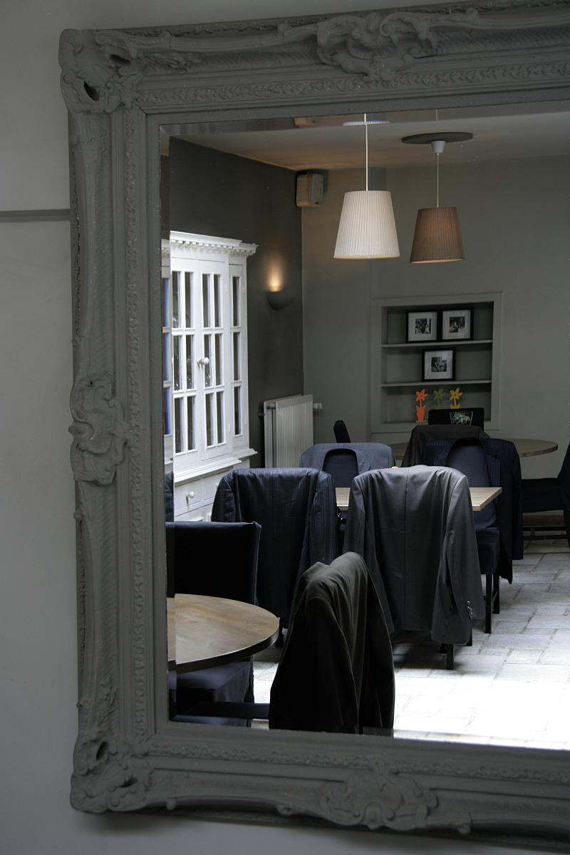 Пятничное зазеркалье