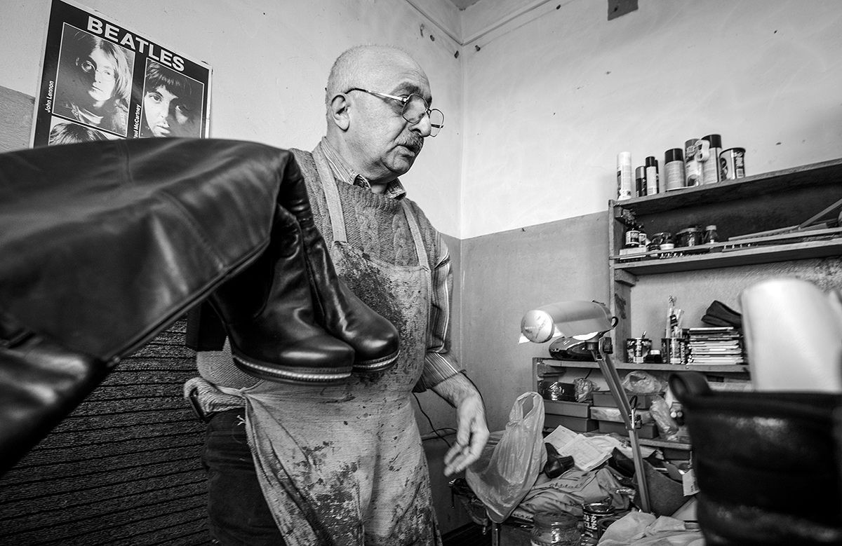 Мастер Егише... (2)