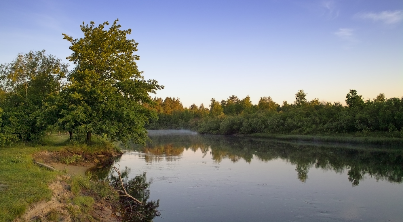 Раннее утро первого дня лета