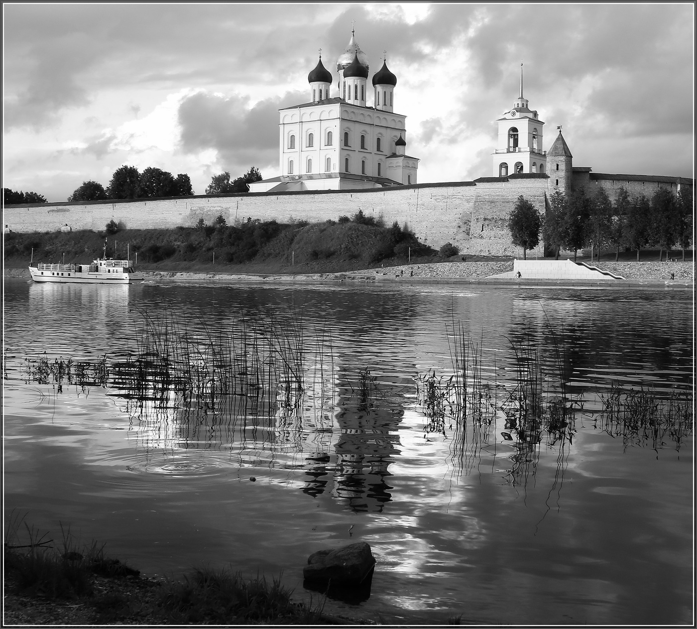 Чёрно Белое кино