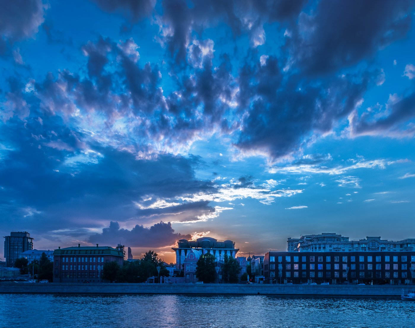 Там, где солнце садится