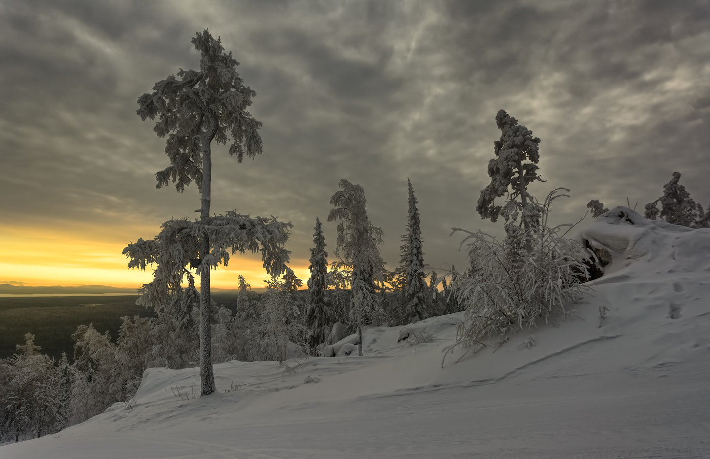 Пасмурный вечер