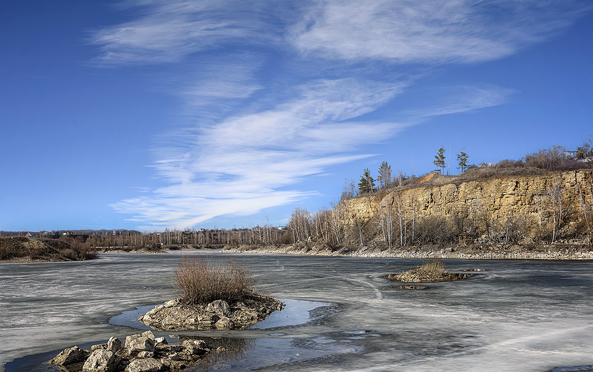Весна шагает по стране.
