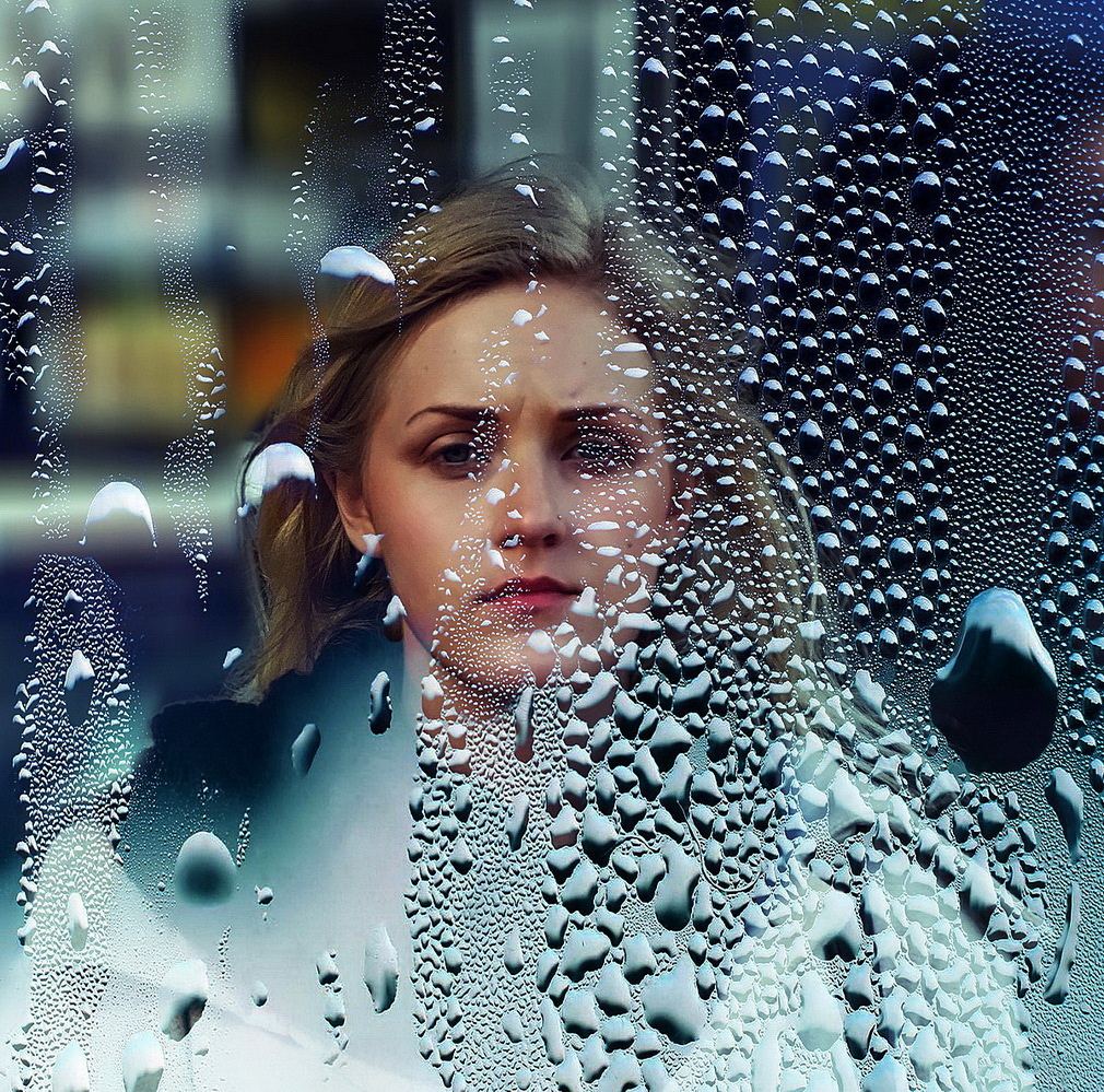 Сквозь стекло