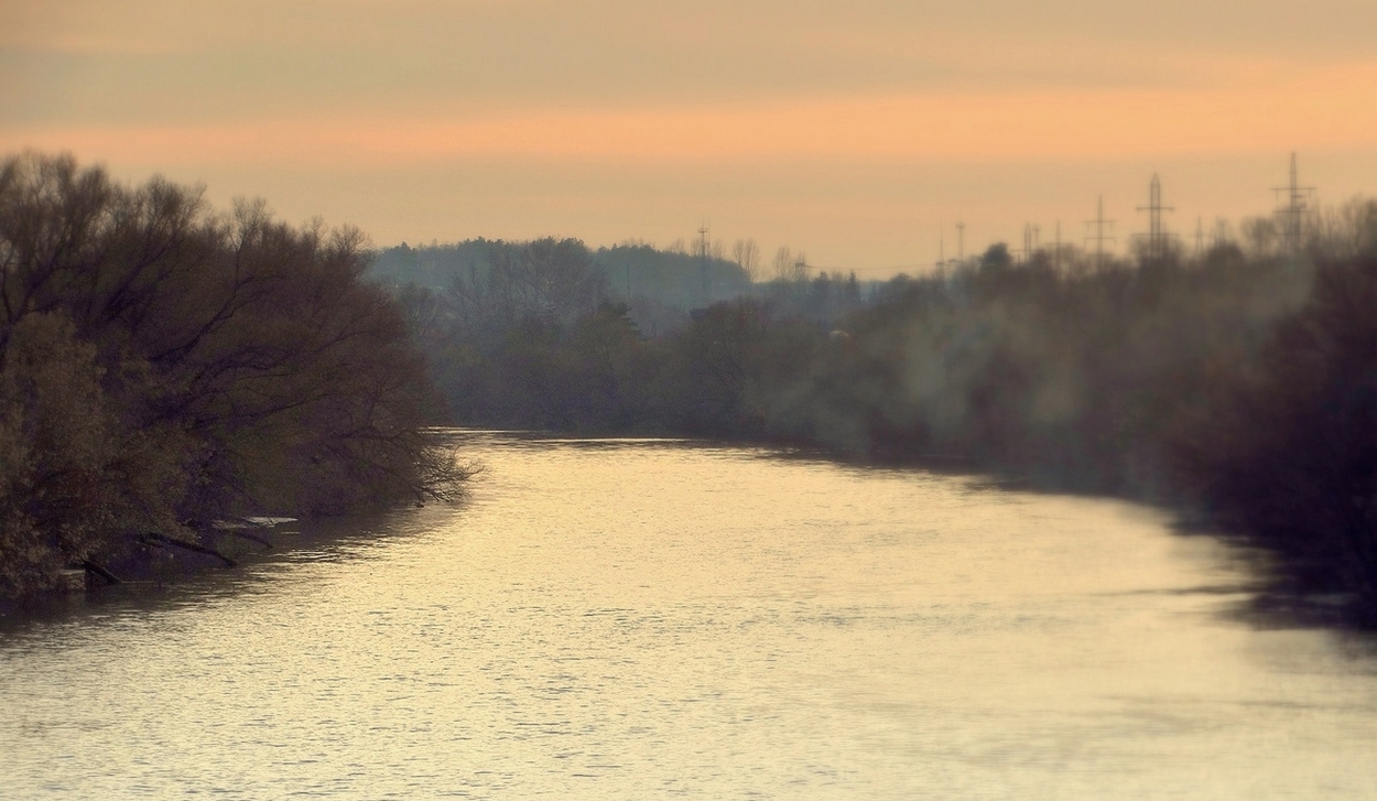 Вечерний туман над рекой