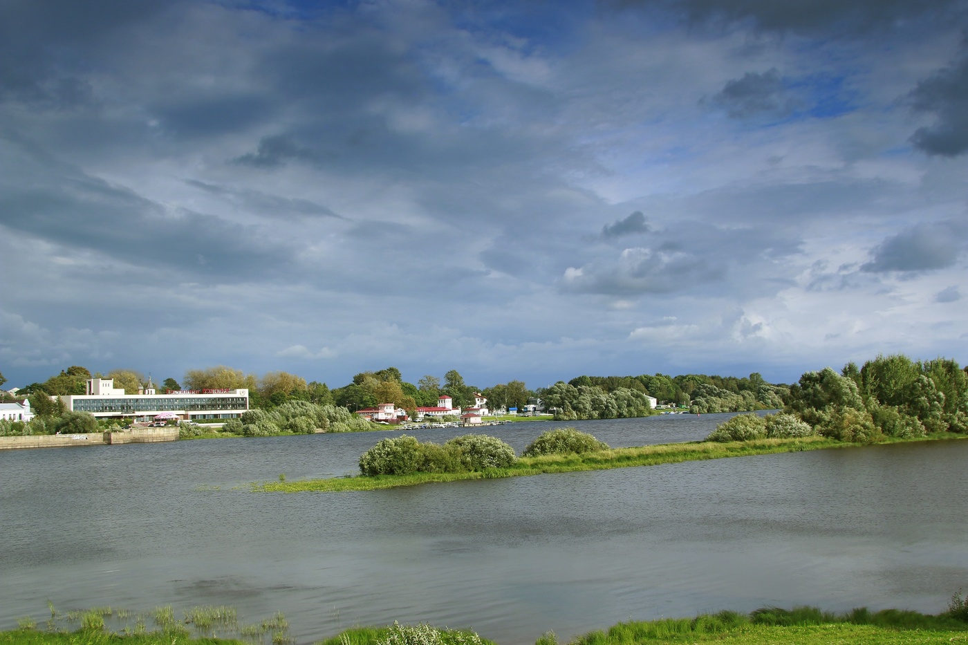 Скоро грянет буря