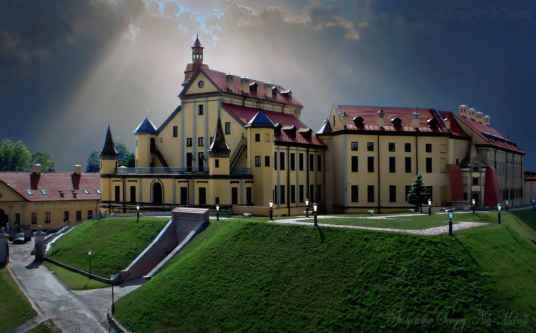 Замок в ...«контре»