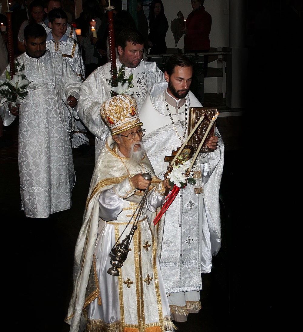 ХРИСТОС ВОСКРЕСЕ!