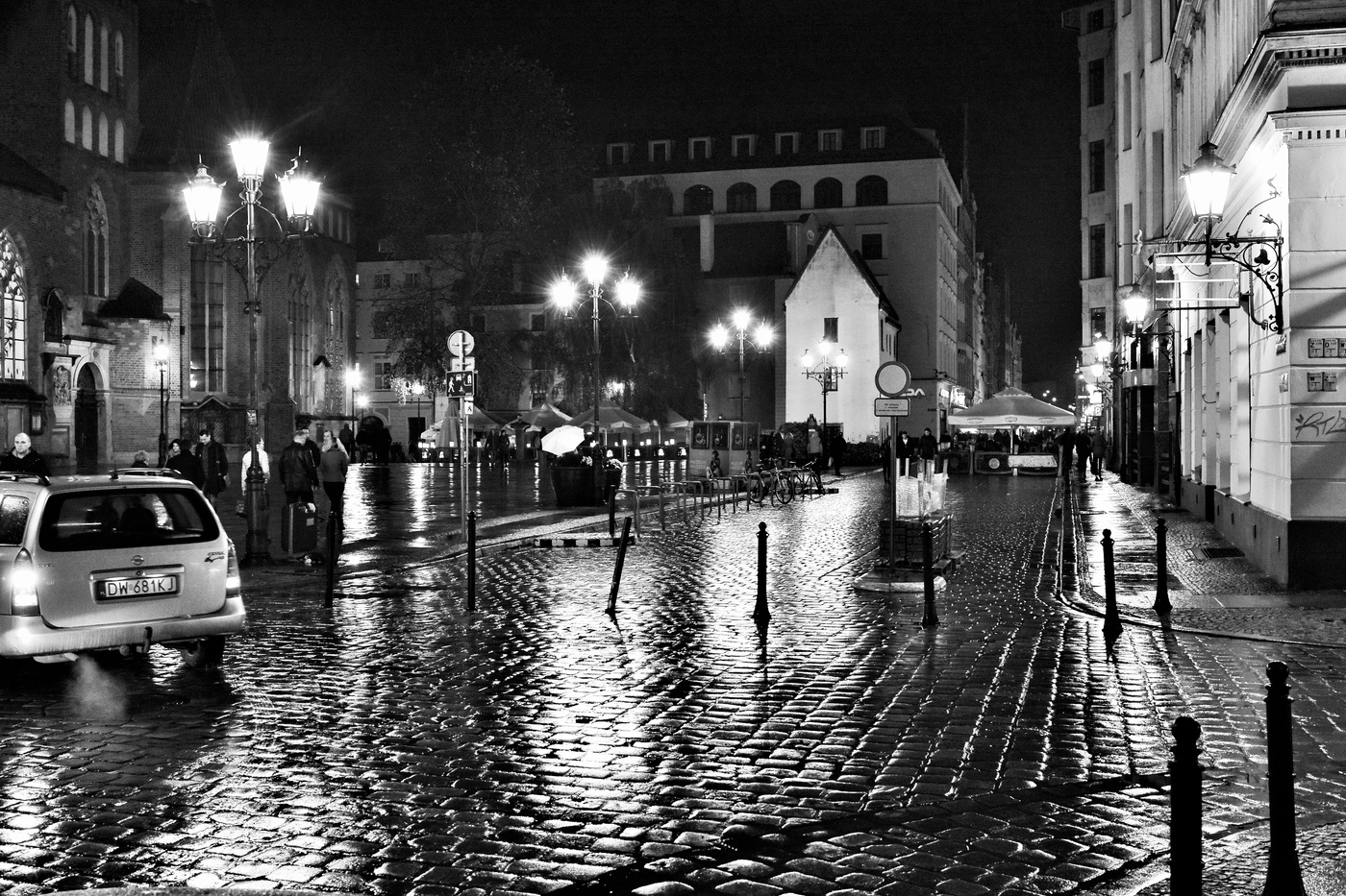 Ночная прогулка ...