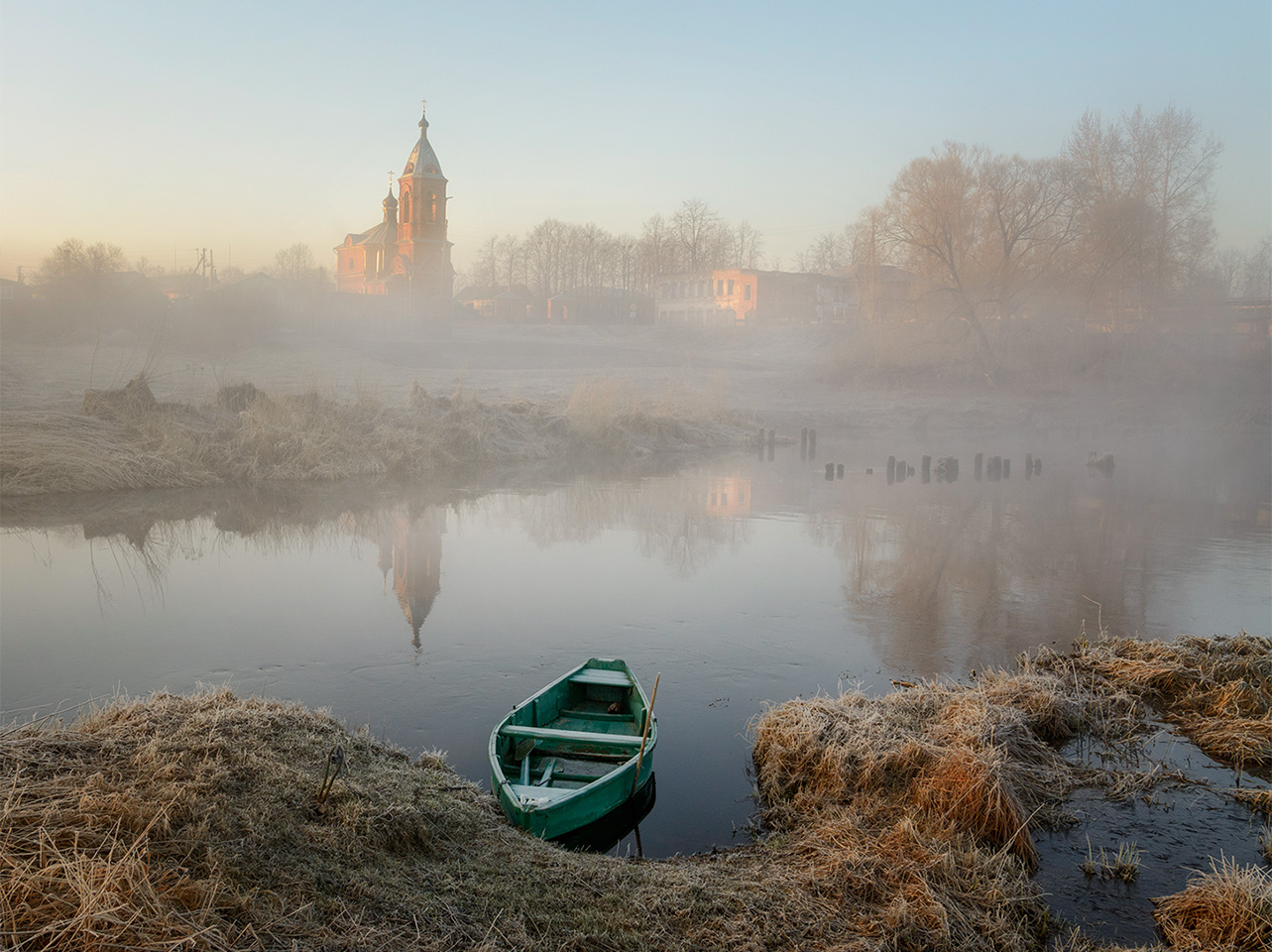 Про лодочку на рассвете.