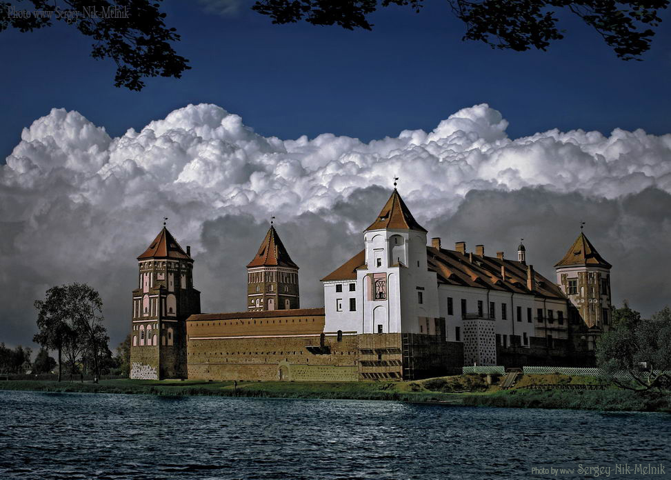 Воздушный замок ...после грозы