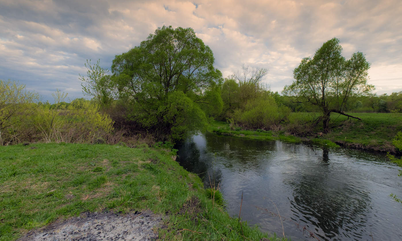 Холодным майским вечером