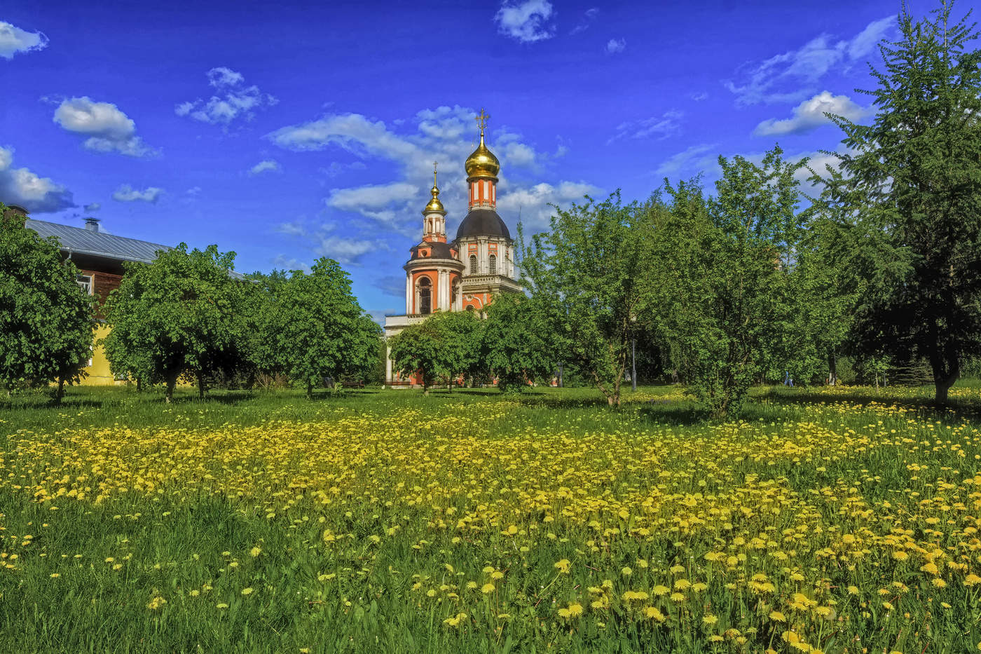 теплый весенний день