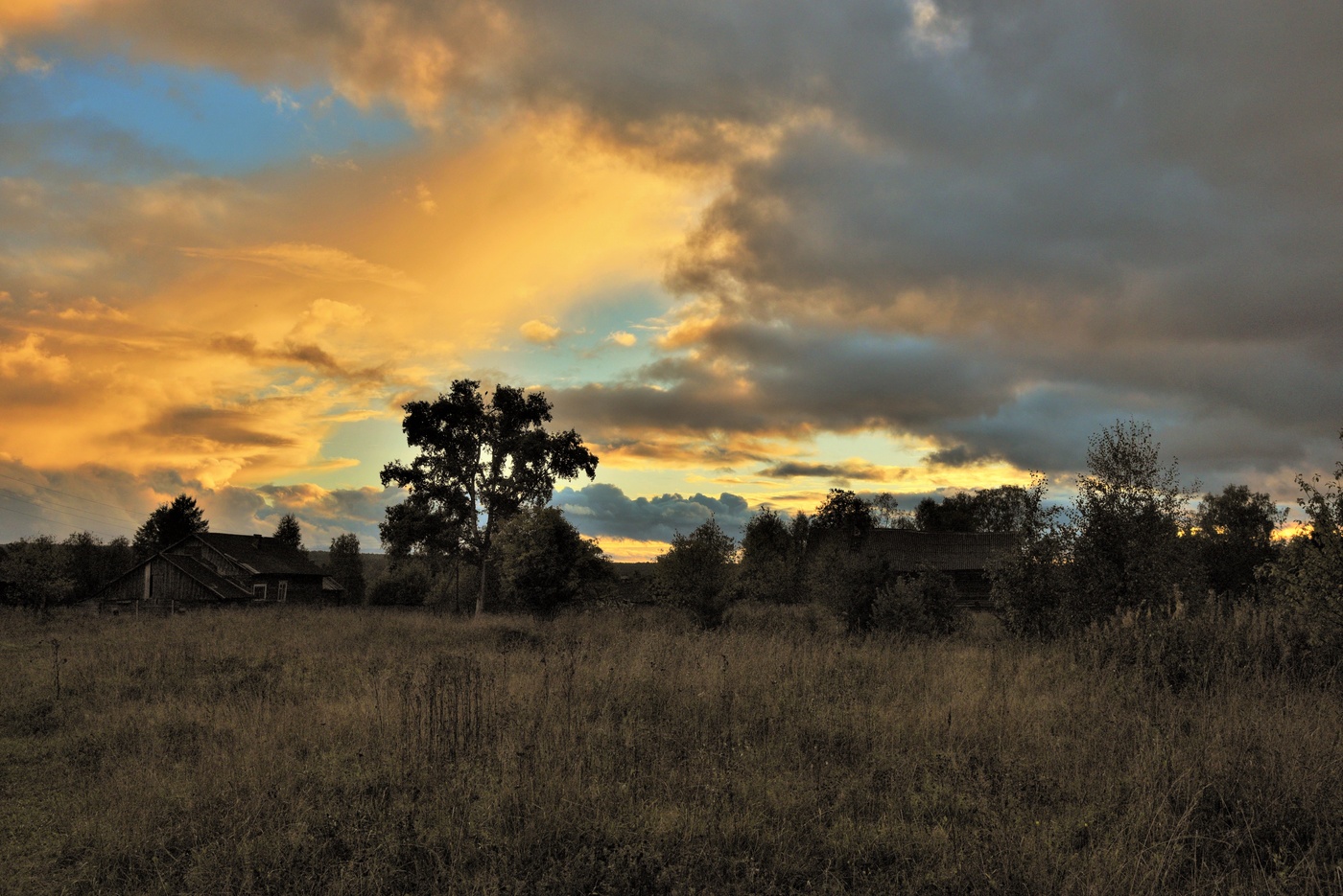 Вечерний час ...