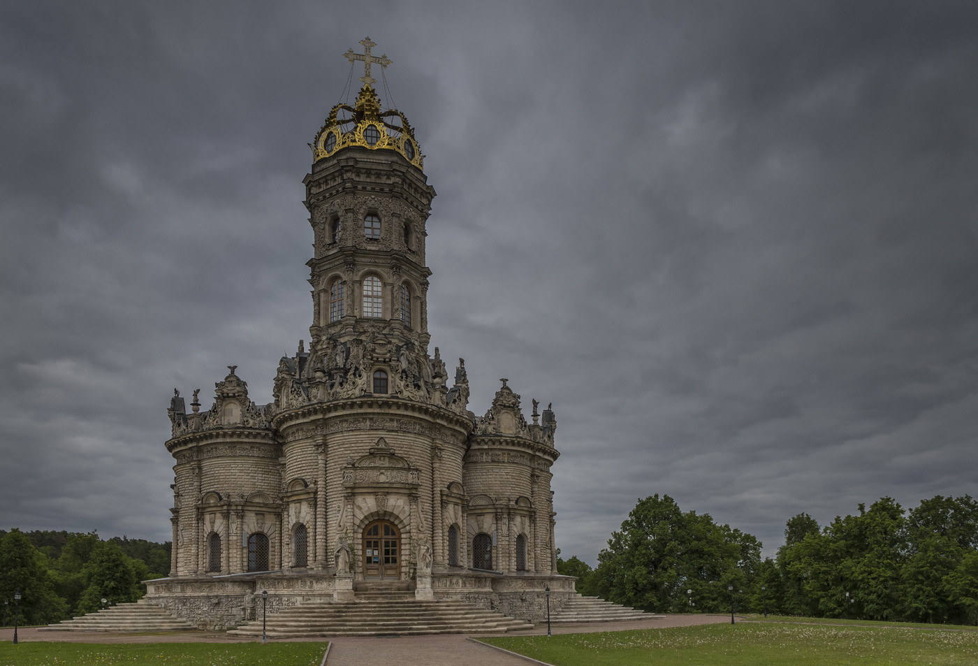 Церковь Знамения Пресвятой Богородицы в Дубровицах