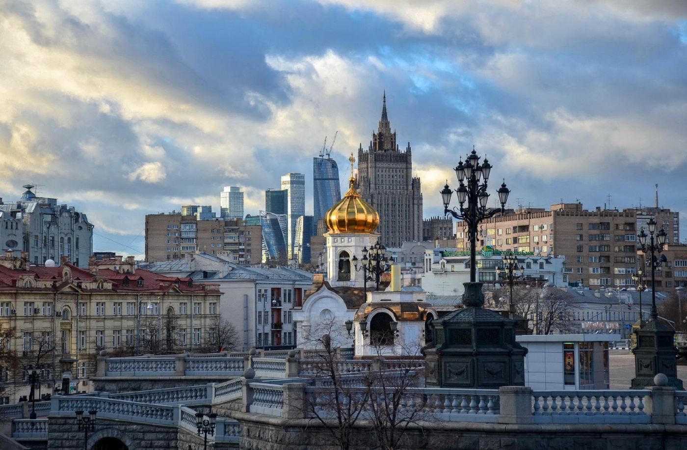 Районы, кварталы, жилые массивы