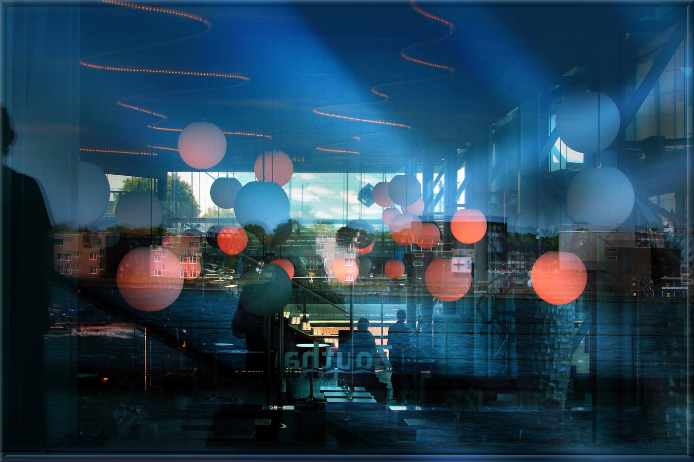 Этюд с шарами