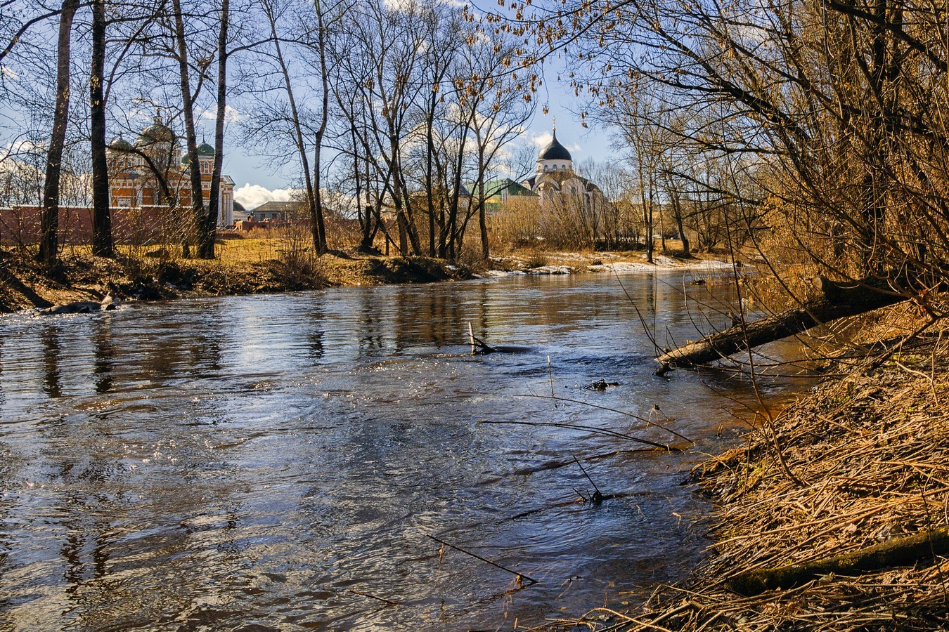 За рекой Тьмака..