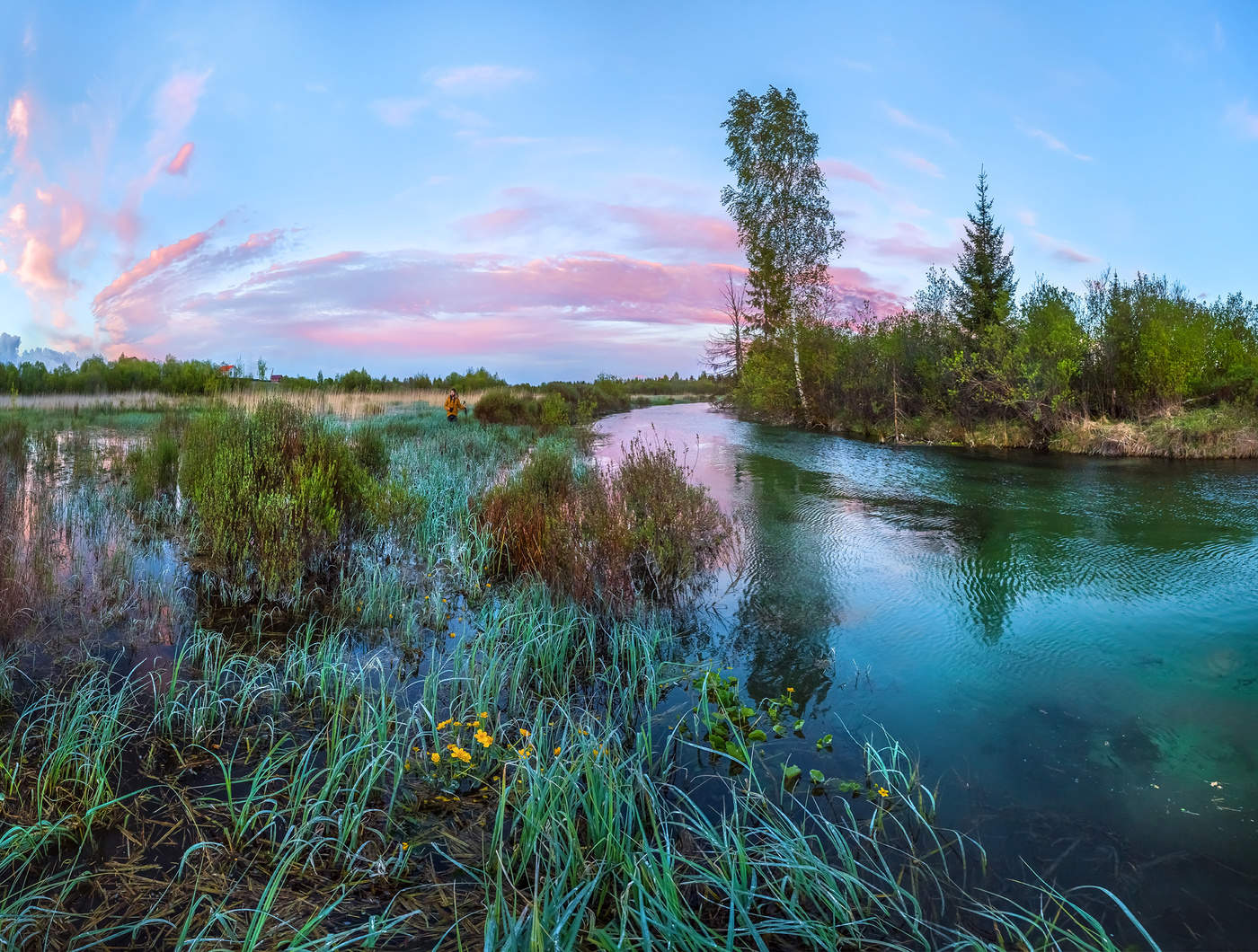 Изумрудные сумерки на реки Ижора