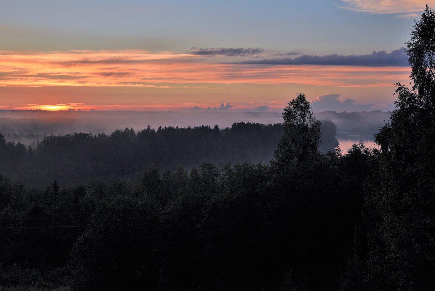 День уходил ...