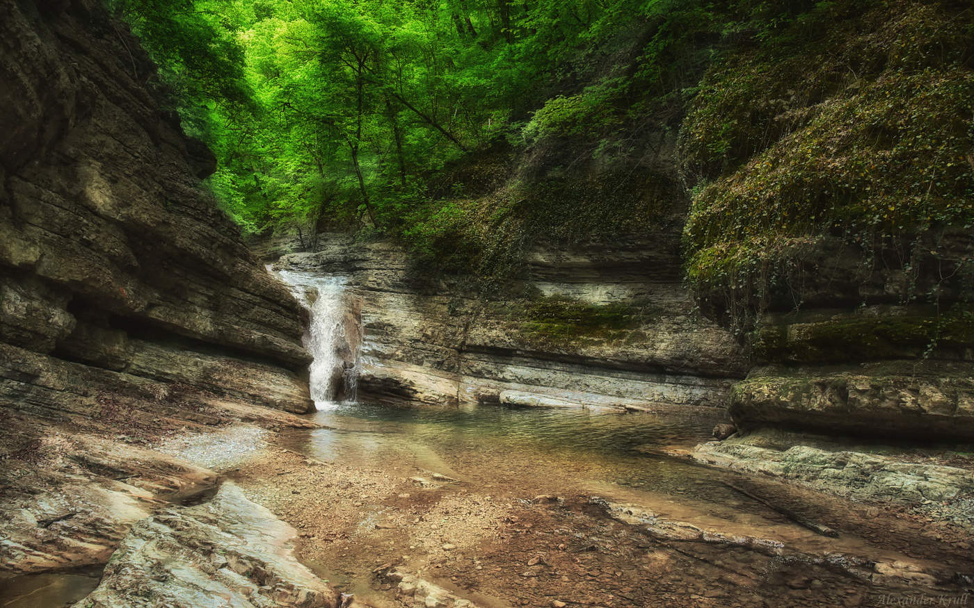 Где-то в майских предгорьях...