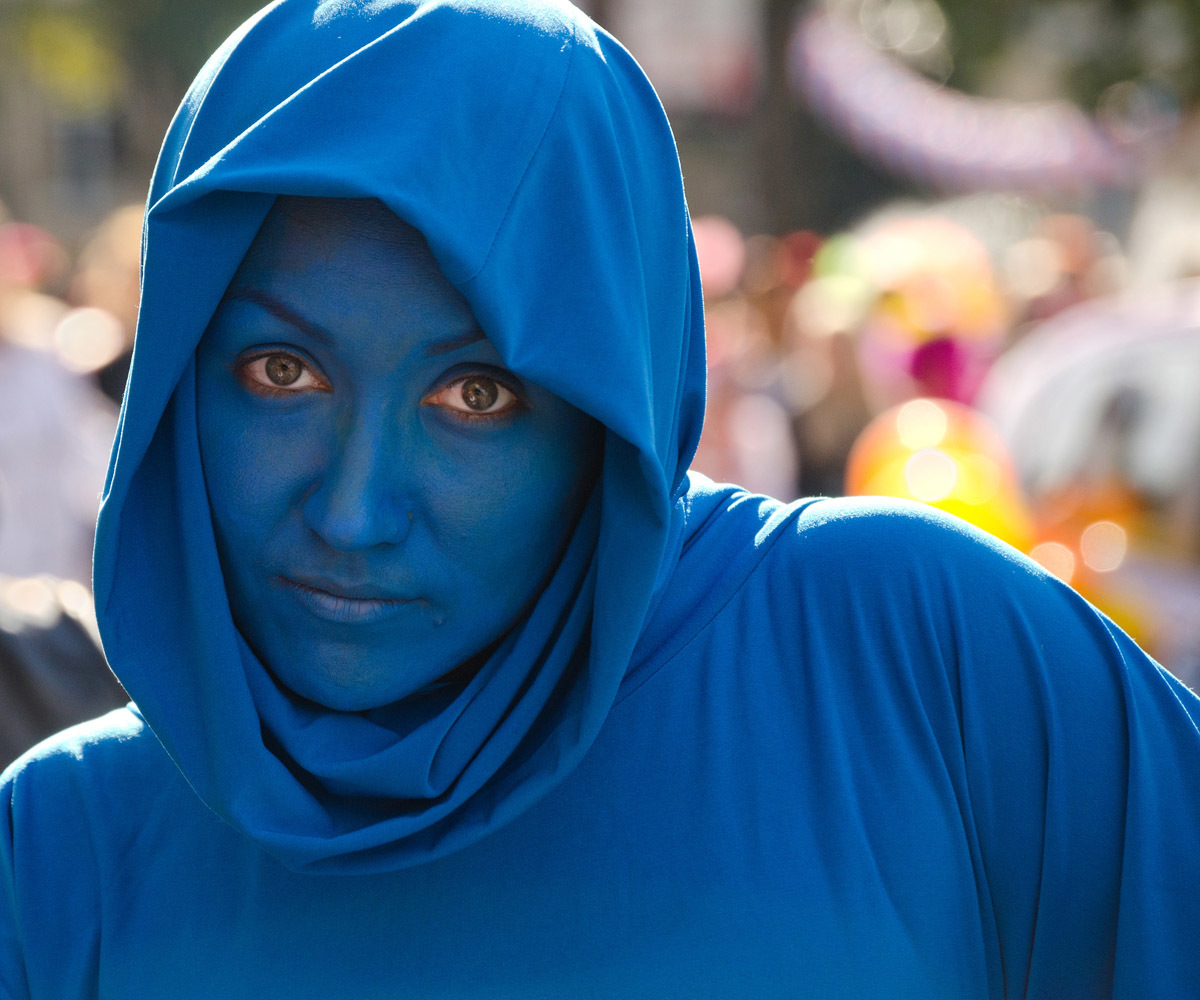 Девушки бывают разные