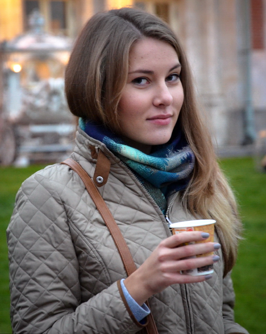 Девушки бывают разные