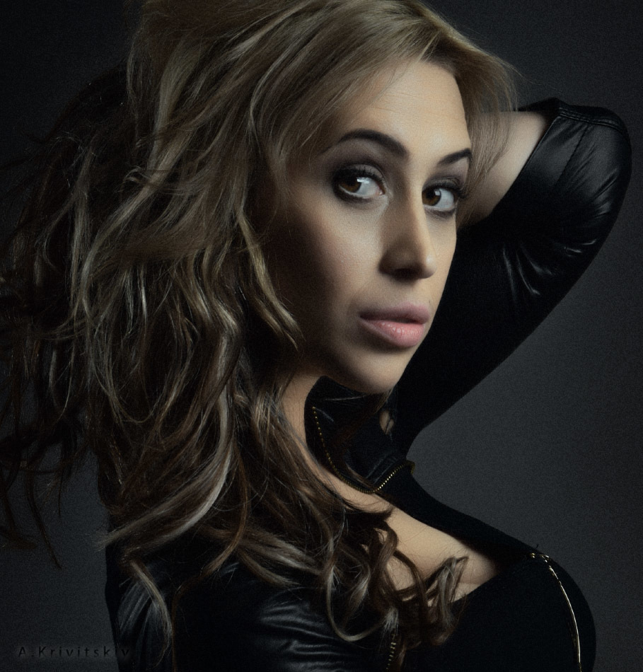 Портрет для фотопроб. Portrait for a photo of samples.