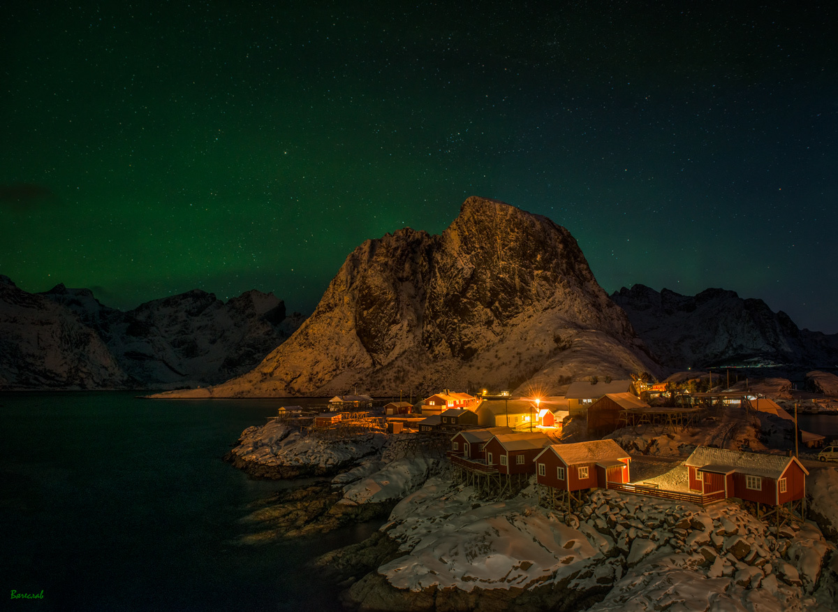 Ночь уходит, день рождается...