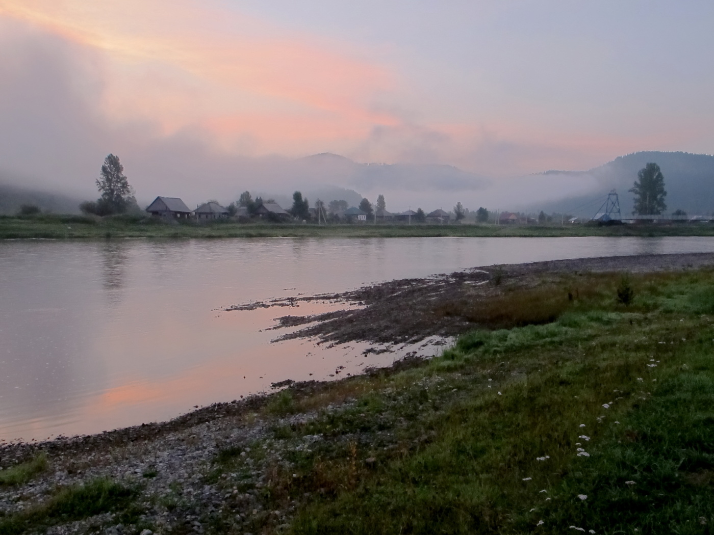 Рассвет над Мрассу