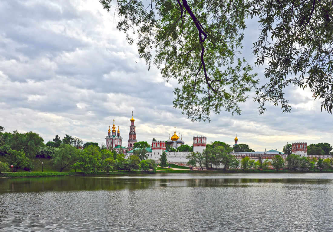 Новодевичий монастырь