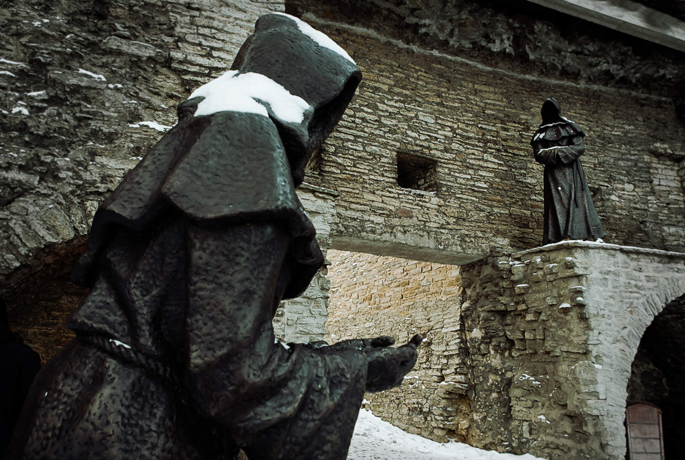 Из тёмного средневековья