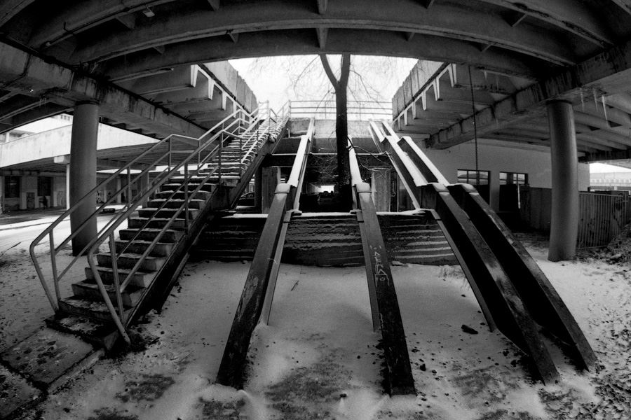 Из серии "Дворец культуры"