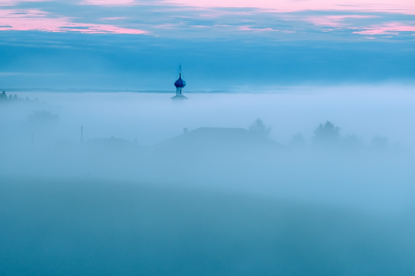 Купол над туманом