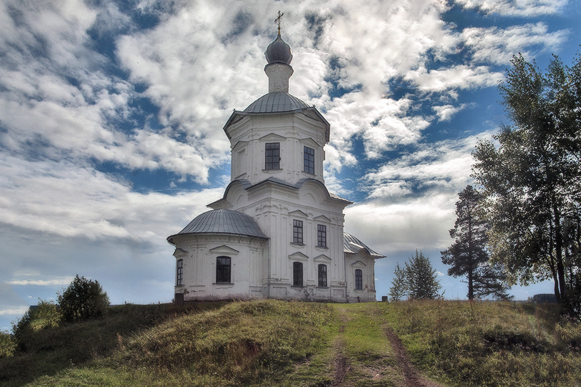 Воздвиженский храм