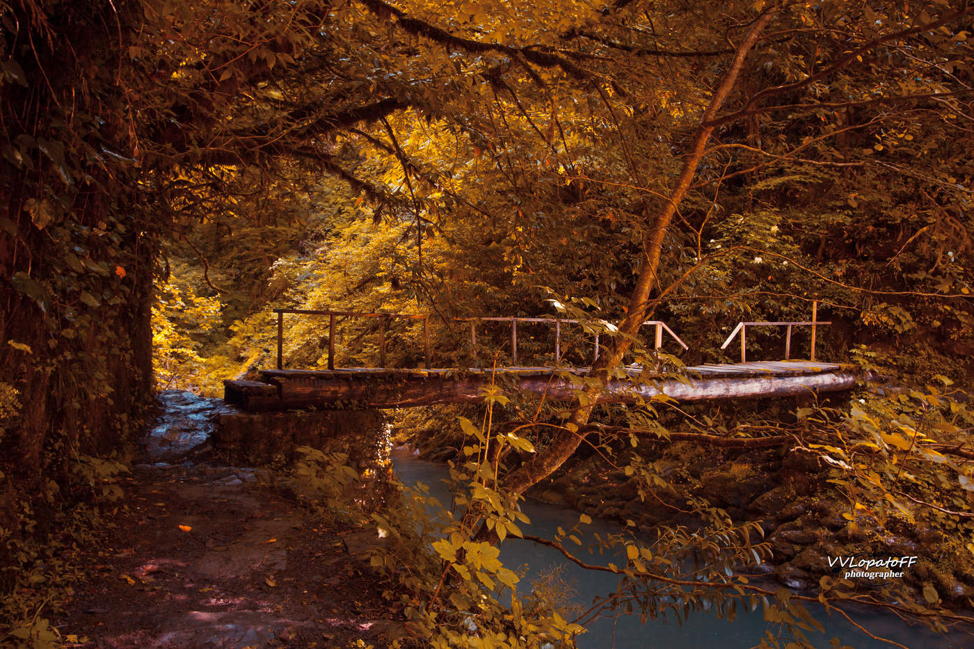 Мост через реку Агву